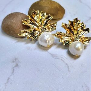 Gold plated handmade new earrings natural freshwater pearls